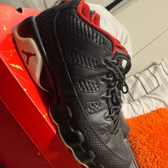 Jordan 9 low - Picture 2 of 3